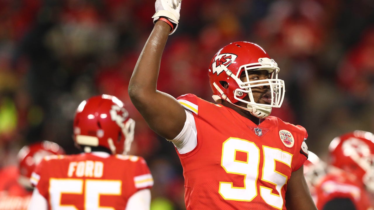 Chiefs DT Jones skips start of minicamp amid contract discord